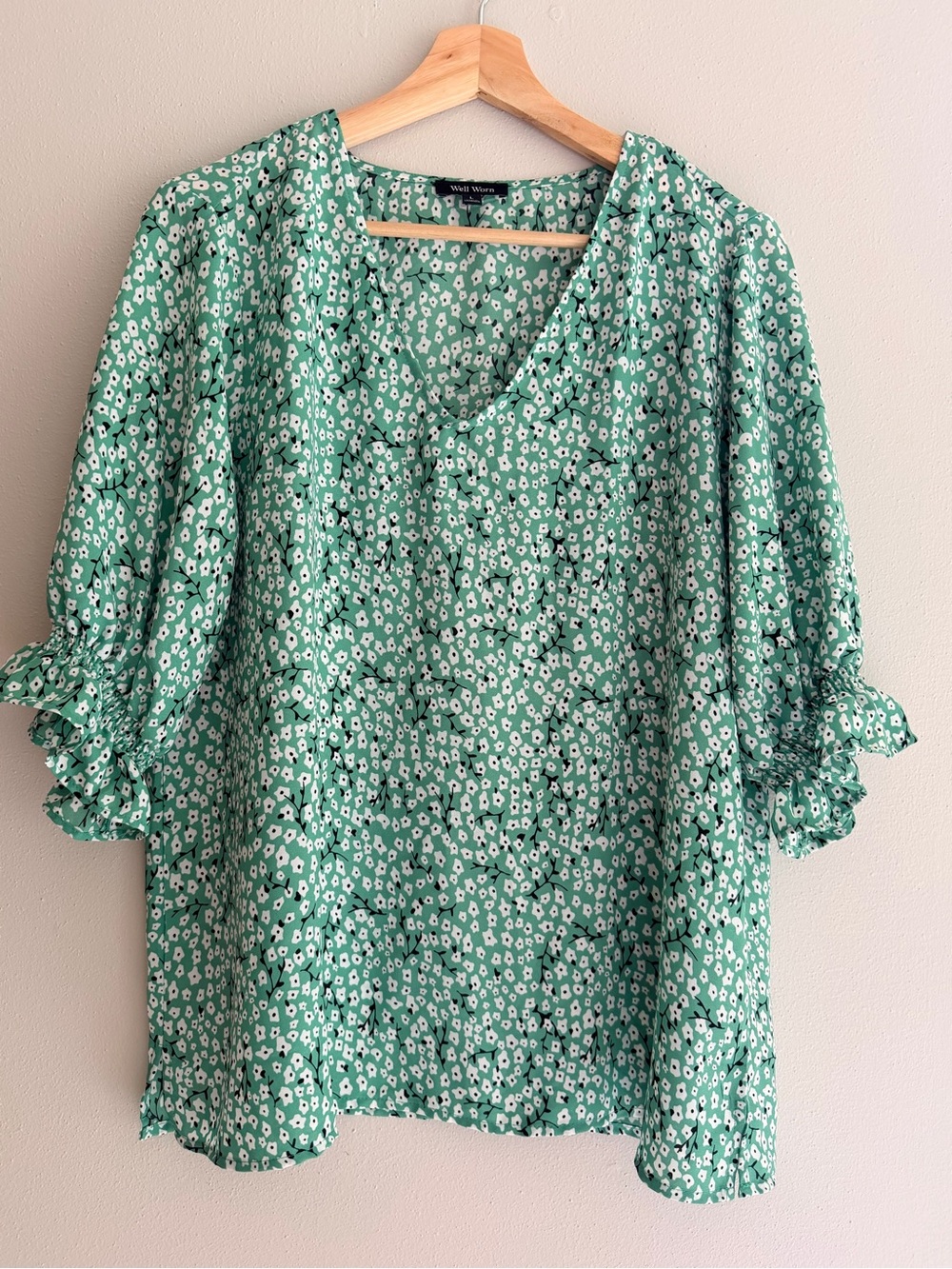 “Well Worn” Flowy Green Floral Ruffle Sleeve Blouse